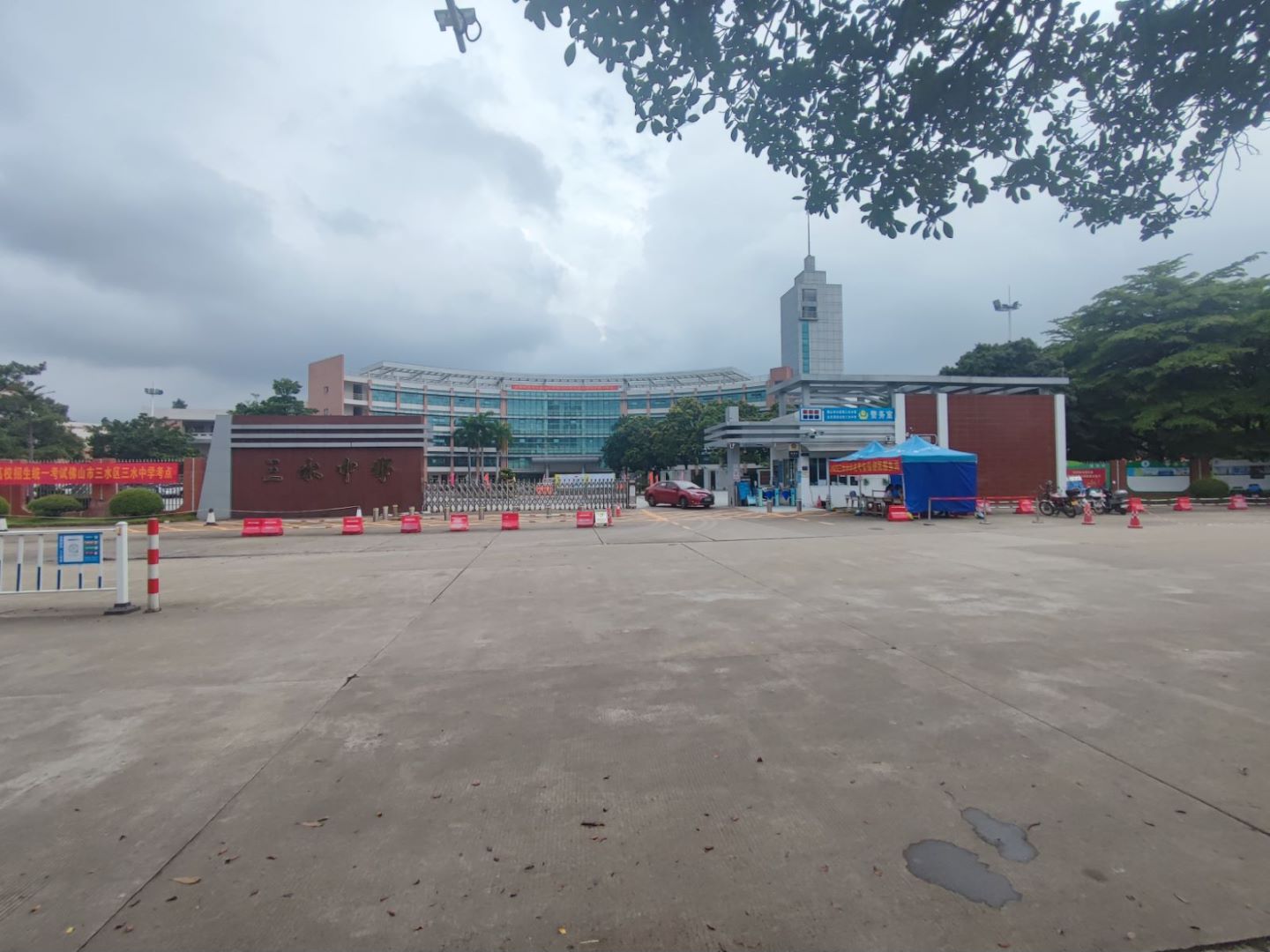 广东佛山某中学-AT9000