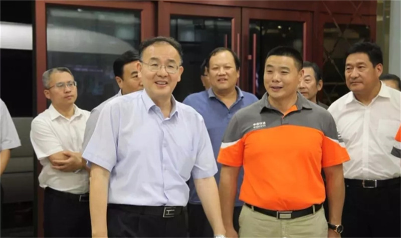 国家邮政局领导参观调研申通