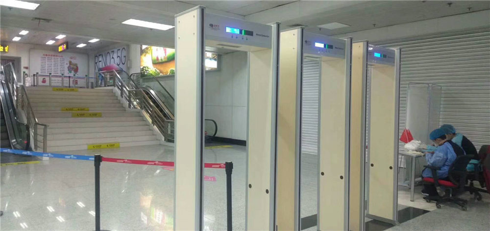 安天下测温安检门 AI 赋能为抗疫蓄力